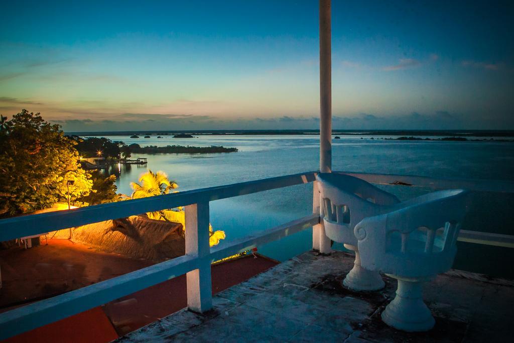 Hotel Laguna Bacalar Exteriér fotografie